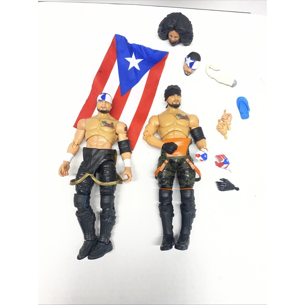 AEW Unrivaled Collection Series 4 Action Figure Santana #32 W/ Partner Att.